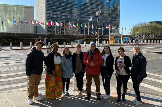 UComm -- MDBE -- GASSW students visit UN 0423