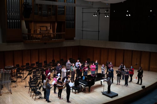 UComm -- Chancellor -- OOO Choir